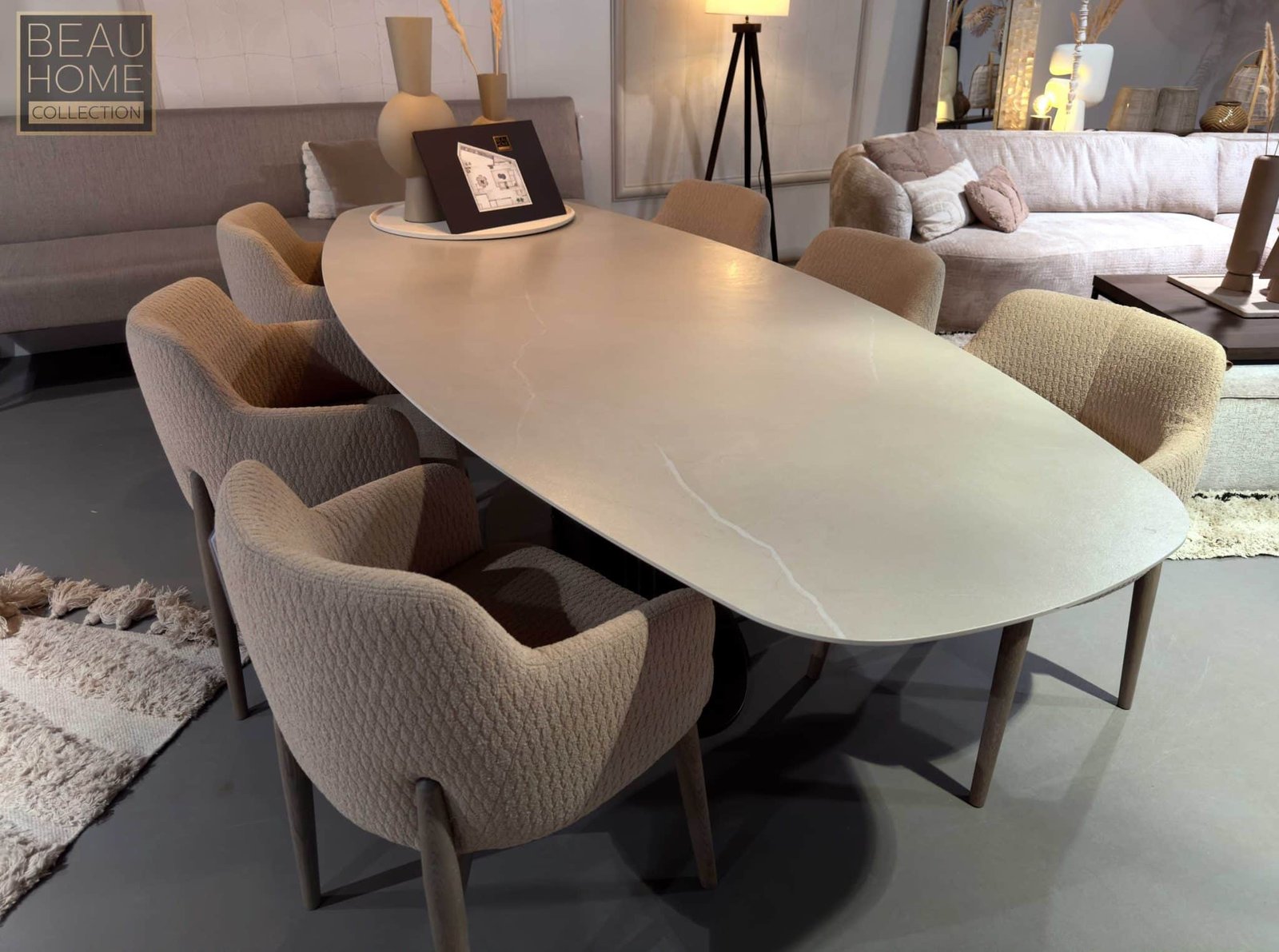 Keramieken eettafel Rosmalen